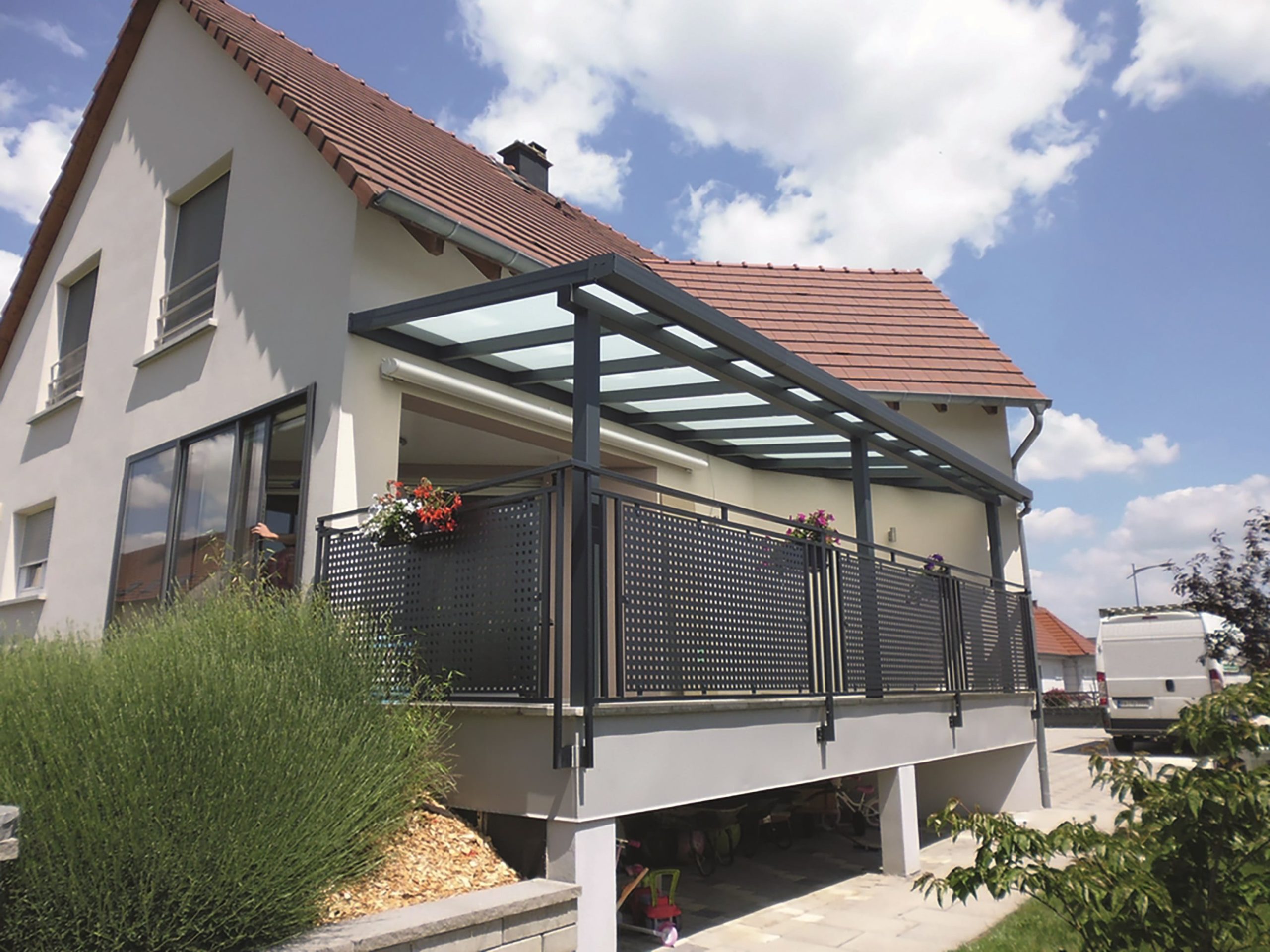 Sonnenschutz - aluSKY Terrassenüberdachungen